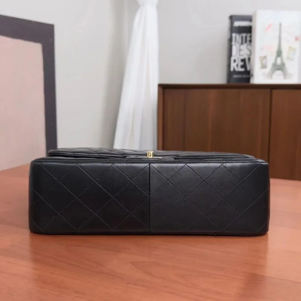 Chanel Women Pre-Loved Bag Very Good Condition